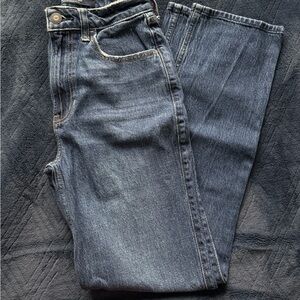 Hollister Women Straight dark wash Jeans